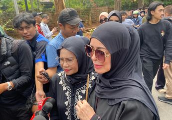 Kenang Sosok Puput Novel, Chintami Atmanegara Salut dengan Ketegaran sang Sahabat