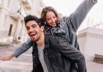 3 Shio Paling Sumringah Besok 16 September 2024, Shio Monyet Berbunga-bunga dengan Pasangan, Asyiknya!