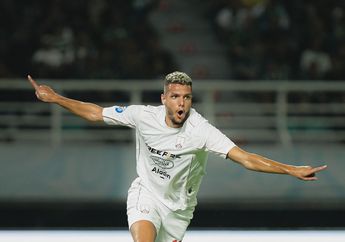 Hasil Liga 1 - Karim Rossi Pecah Telur, Brace Malik Risaldi Bawa Persebaya Menang Comeback atas Persis Solo