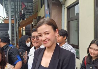 Kimberly Adukan Perlakuan Suami ke sang Ayah, Edward Akbar Malah Sebut Mertuanya Terlalu Ikut Campur