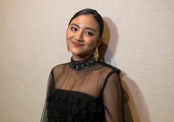 Nayla Denny Purnama Ungkap Pengalaman Dikafani Hidup-hidup dalam Film Kemah Terlarang Kesurupan Massal