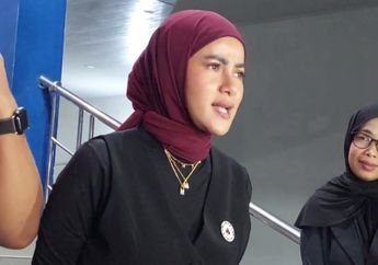 Olla Ramlan Tantang Oknum di Balik Buzzer yang Hina Keluarganya: Kalau Gak Suka, Datang dong!