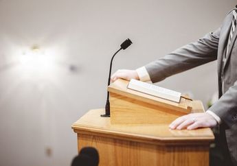 Arti Mimpi Dilantik Menjadi Menteri, Ada Banyak Makna Positif Tapi Harus Tetap Berhati-hati