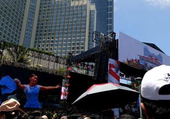Ayu Ting Ting Ungkap Harapannya pada Presiden dan Wakil Presiden RI Terpilih Prabowo - Gibran di Panggung Pesta Rakyat: Selamat Bertugas