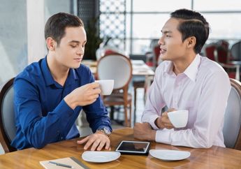 5 Shio Paling Pendiam Saat Bertemu Orang Gak Dikenal, Dingin di Awal Hangat Pas Dekat