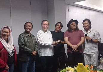 KLa Project Rayakan Ulang Tahun yang Ke-36, Minta Mahfud MD untuk Pimpin Doa