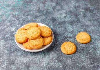 7 Arti Mimpi Makan Kue Kering, Benarkah Jadi Tanda Kebahagiaan dan Awal Baru?