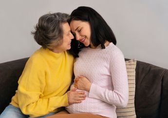 5 Shio Paling Bercita-cita Jadi Ibu Idaman Anak-anak, Sangat Peduli Perkembangan si Buah Hati