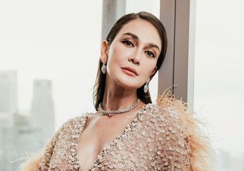 Cantiknya Luna Maya Pakai Hanfu di Acara Bridal Shower, Bak Putri Tiongkok!