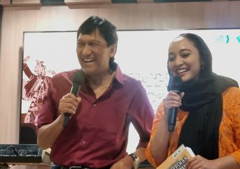 Sering Berbagi Semasa Hidup, Ikang Fawzi Lanjutkan Kebaikan Marissa Haque Lewat Kegiatan Sosial