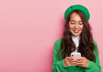 5 Shio Paling Berbakat Jadi Penggemar Rahasia, Diam-diam Beri Dukungan dari Balik Layar