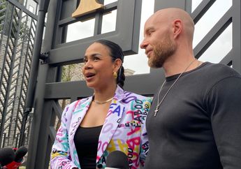 Ramai Kasus Berlian Palsu, Melaney Ricardo Akui Hobi Koleksi Berlian: Bukan KW ya!