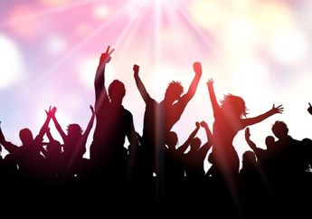 5 Shio Penggemar Paling Totalitas, Rela Berjuang Mati-matian demi Bertemu sang Idola