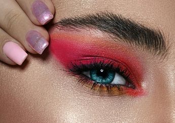 4 Tren Warna Eye Shadow Tahun 2025, yuk Pilih Favoritmu!