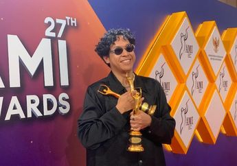 Raih Piala AMI Awards 2024, Hindia Sentil Orang yang Merendahkan Kemampuannya Bernyanyi