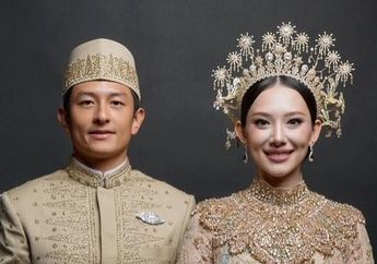 Athina Papadimitriou Tampil Santun dengan Busana Nikah Tertutup, Intip Penampilan Istri Rio Haryanto!