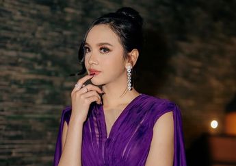 Potret Lyodra Tampil Elegan dengan Gaun Ungu Menyala, Netizen: Cantik Banget Pacar Orang!