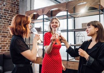 5 Shio Paling Update Gosip Selebriti, Pintar Cari Informasi dan Tingkat Keingintahuannya Tinggi