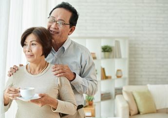 5 Shio Paling Pintar Ambil Hati Calon Mertua, Perhatian dan Penuh Hormat pada Orang Tua