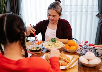 Jangan Dibuang! Ini 5 Tips Menyimpan Makanan Sisa Perayaan Imlek 2026 yang Tidak Habis