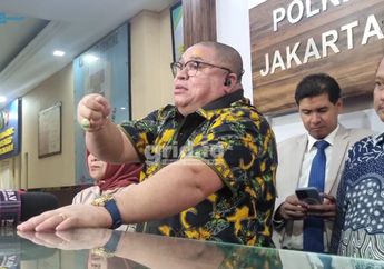 Menolak Bertemu Nikita Mirzani, Lolly Minta Diadopsi Razman Nasution