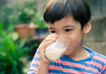 Minum Susu Saat Buka Puasa Ramadan 2025, Benarkah Tidak Dianjurkan?