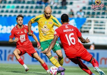 Hasil Liga 1 - Blunder Dobel Ardi Idrus, Persebaya Takluk dari Malut United dan Makin Jauh dari Gelar Juara