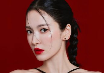 Totalitas Tanpa Batas, Song Hye Kyo Latihan Merokok Sebelum Syuting Dark Nuns