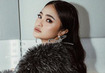 Mewah dan Glamor, Intip Potret Marshanda Berbalut Outfit Branded Serba Hitam