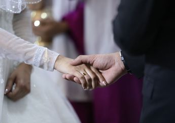 Segudang Manfaat Pernikahan bagi Kesehatan, Turunkan Risiko Kena Kanker hingga Stres