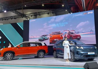 Ini Daftar Pabrikan yang Luncurkan Mobil Baru di IIMS 2025, Pecinta Otomotif Wajib Simak!