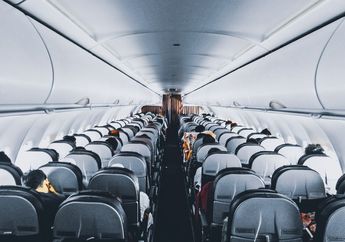 Biar Mudik Lebaran 2025 Nyaman, Hindari 8 Jenis Pakaian dan Aksesoris Ini Saat Naik Pesawat