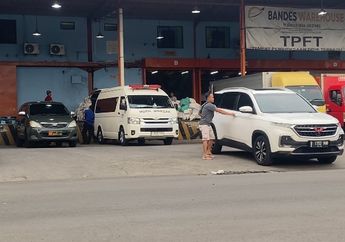 Dua Jenazah Pendaki Carstensz, Lilie Wijayati dan Elsa Laksono Dijemput Keluarga di Bandara Soekarno-Hatta