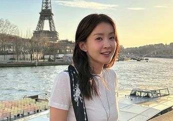 8 Potret Modis Lee Si Young Berada di Paris di Tengah Proses Perceraian