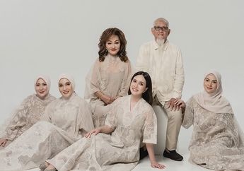 7 Potret Ramadan Shandy Aulia Bersama Keluarga, Ditemani Orang Tua dan Kakak Tercinta