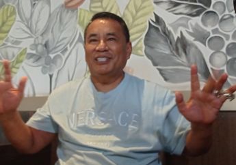 Jatuh Sakit saat Sidang Lawan Razman Arif Nasution, Hotman Paris: Katanya Sih Sudah Waktunya Mati