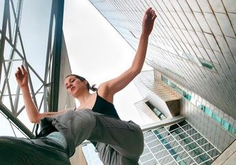 Arti Mimpi Jatuh dari Gedung Tinggi, Pertanda Sedang Stres?