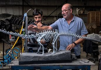 Bagaimana Cara Ilmuwan 'Membangkitkan' Dinosaurus Sepanjang 22 Meter?