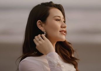 Tampil Santun, Maternity Photoshoot Aaliyah Massaid Jelang Kelahiran Anak Pertama