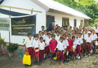 Jiwa Empati Tinggi, Luna Maya dan Maxime Bouttier Pernah Bantu Renovasi Sekolah di NTT