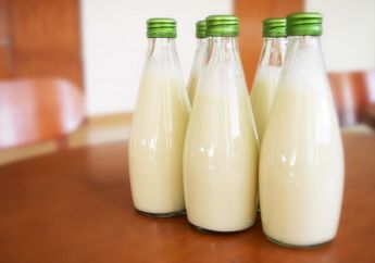 Punya Stok Susu Segar di Rumah? Ini Cara Menyimpan Susu agar Awet