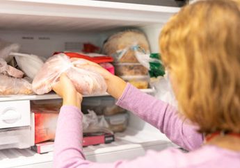 Cara Menghilangkan Bau Amis Daging di Freezer Saat Idul Adha