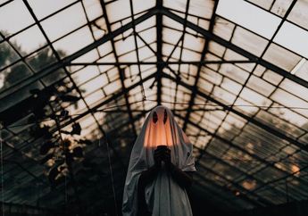 5 Arti Mimpi Ada Hantu di Dalam Rumah Sebaiknya Diwaspadai, Bukan Pertanda Baik