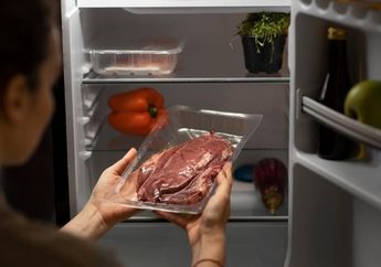 Tak Perlu Repot, Hilangkan Bau Amis Bekas Daging Kurban di Freezer dengan 5 Bahan Sederhana Ini