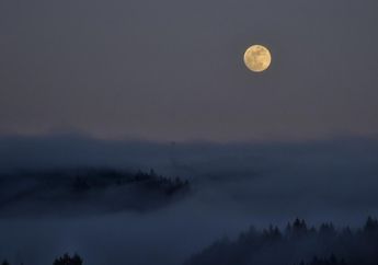 Mengapa Malam Satu Suro Penuh Mitos dan Mistis? Budayawan Solo Ungkap Makna di Balik Tradisi Ini