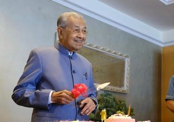 Profil Mahathir Mohamad, Eks PM Malaysia yang Berusia Satu Abad, Ternyata Ini Rahasia Umur Panjangnya!
