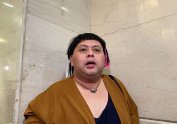 Berlinang Air Mata, Papham Kenang Sosok Ayahanda Sarwendah yang Periang