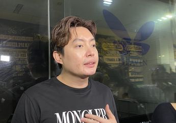 Pernah Kehilangan Sosok Ayah, Edric Tjandra Berikan Dukungan untuk Sarwendah