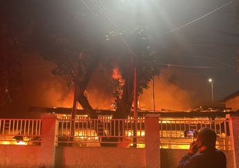 Kronologi Kebakaran di Pasar Taman Puring Jakarta Selatan, Ratusan Kios Hangus Dilalap Si Jago Merah