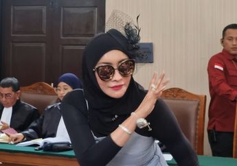 Doktif Jadi Saksi di Sidang Nikita Mirzani vs Reza Gladys, Gaya Nyentriknya Curi Perhatian